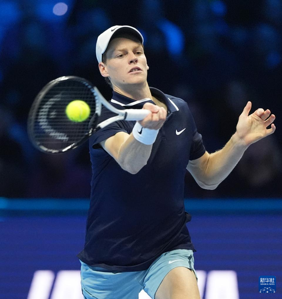 在对阵莱斯 在对阵莱斯